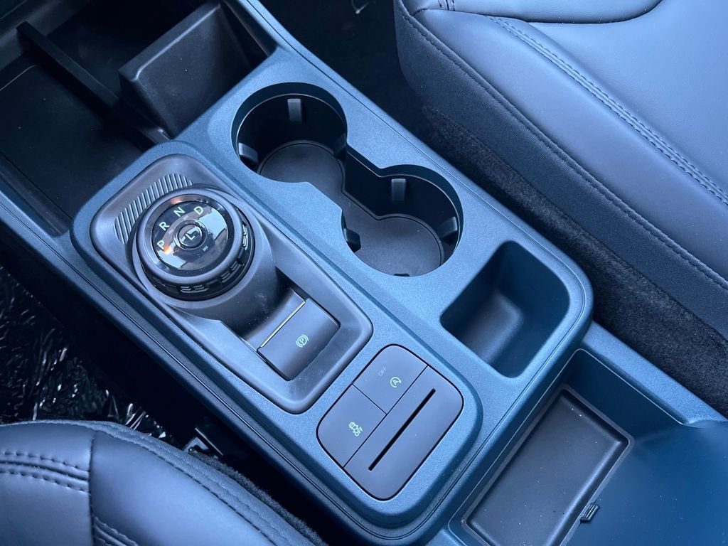 New 2026 Ford Maverick Lariat w/ Black Appearance Package image 14