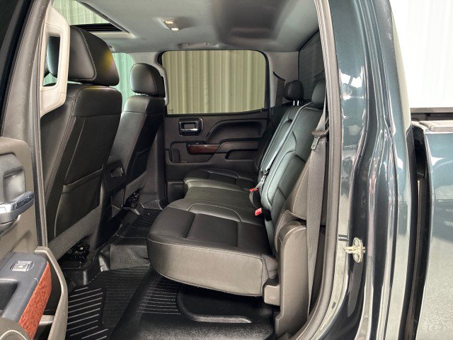 Used 2018 GMC Sierra 1500 SLT w/ SLT Premium Package AWD/4WD image 14