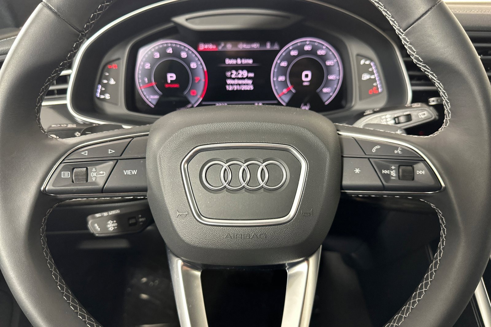 Used 2025 Audi Q8 Premium w/ Black Optic Package image 22