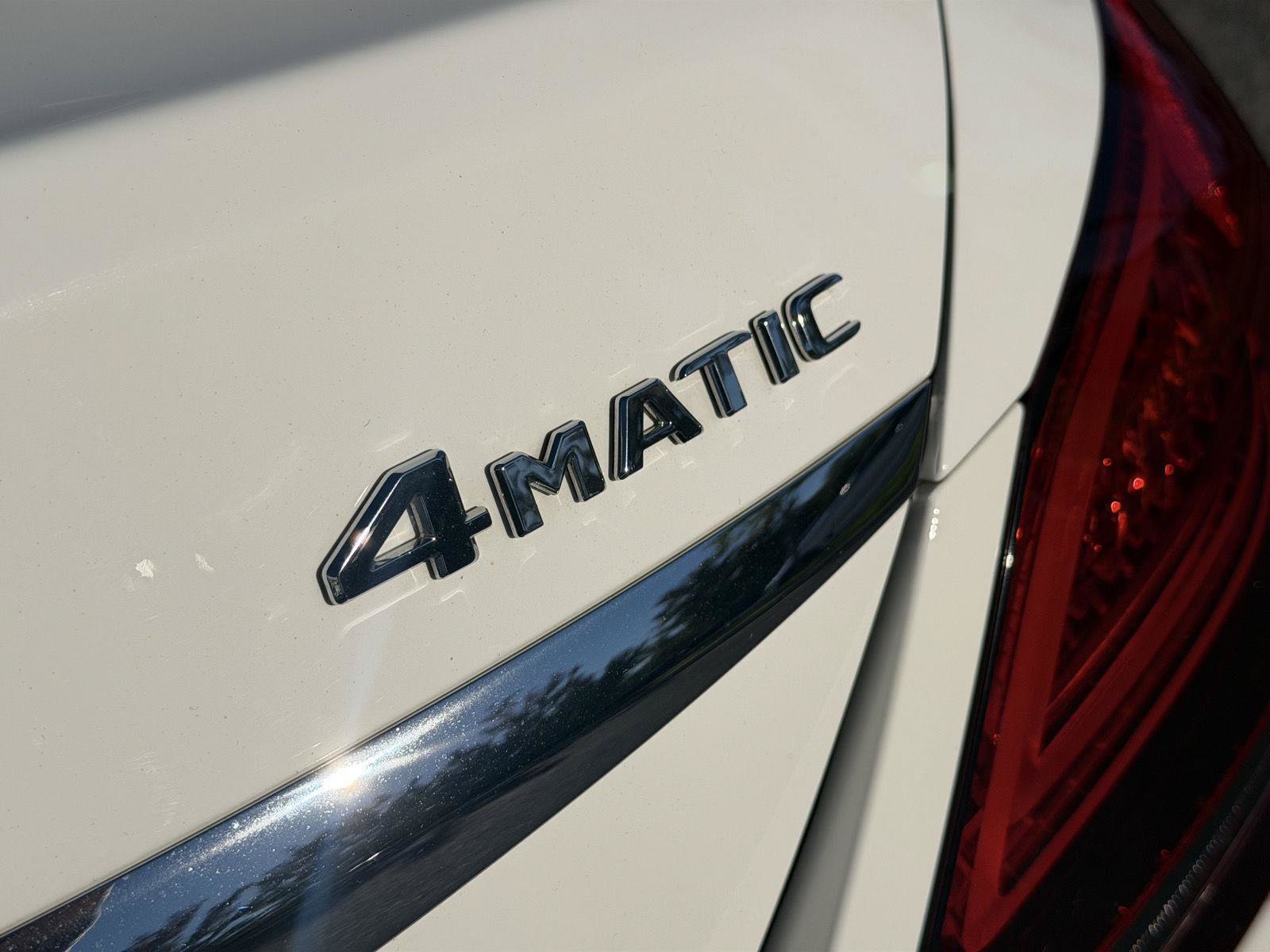 Used 2019 Mercedes-Benz C 300 4MATIC Sedan image 8