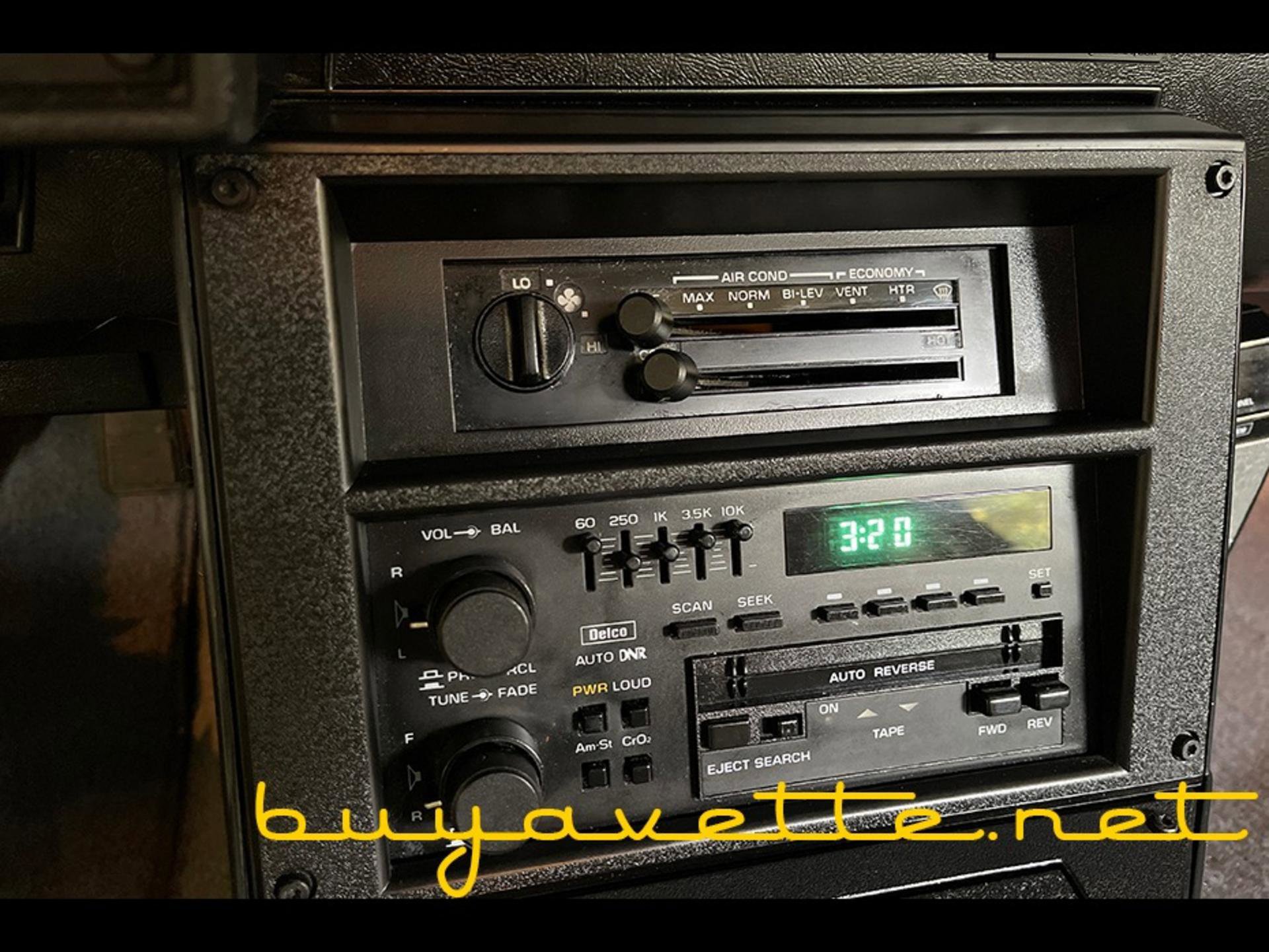 Used 1987 Chevrolet Camaro LT image 18