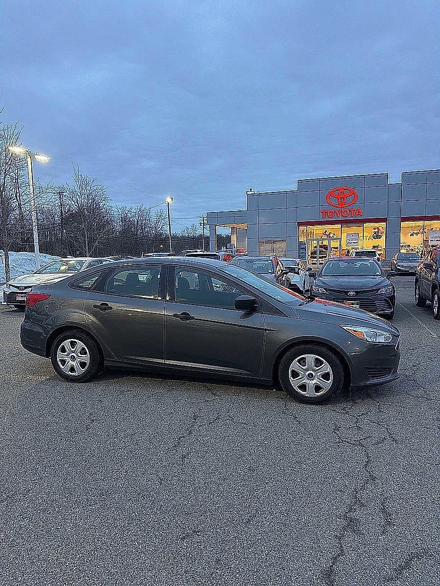 Used 2018 Ford Focus S image 7