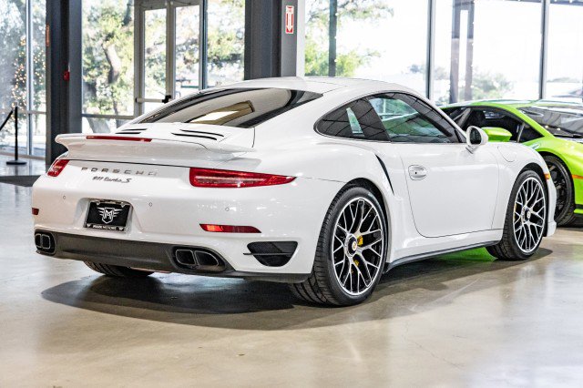 Used 2015 Porsche 911 Turbo S image 6