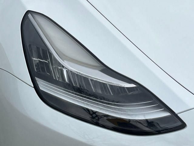 Used 2020 Tesla Model Y Long Range AWD/4WD image 8