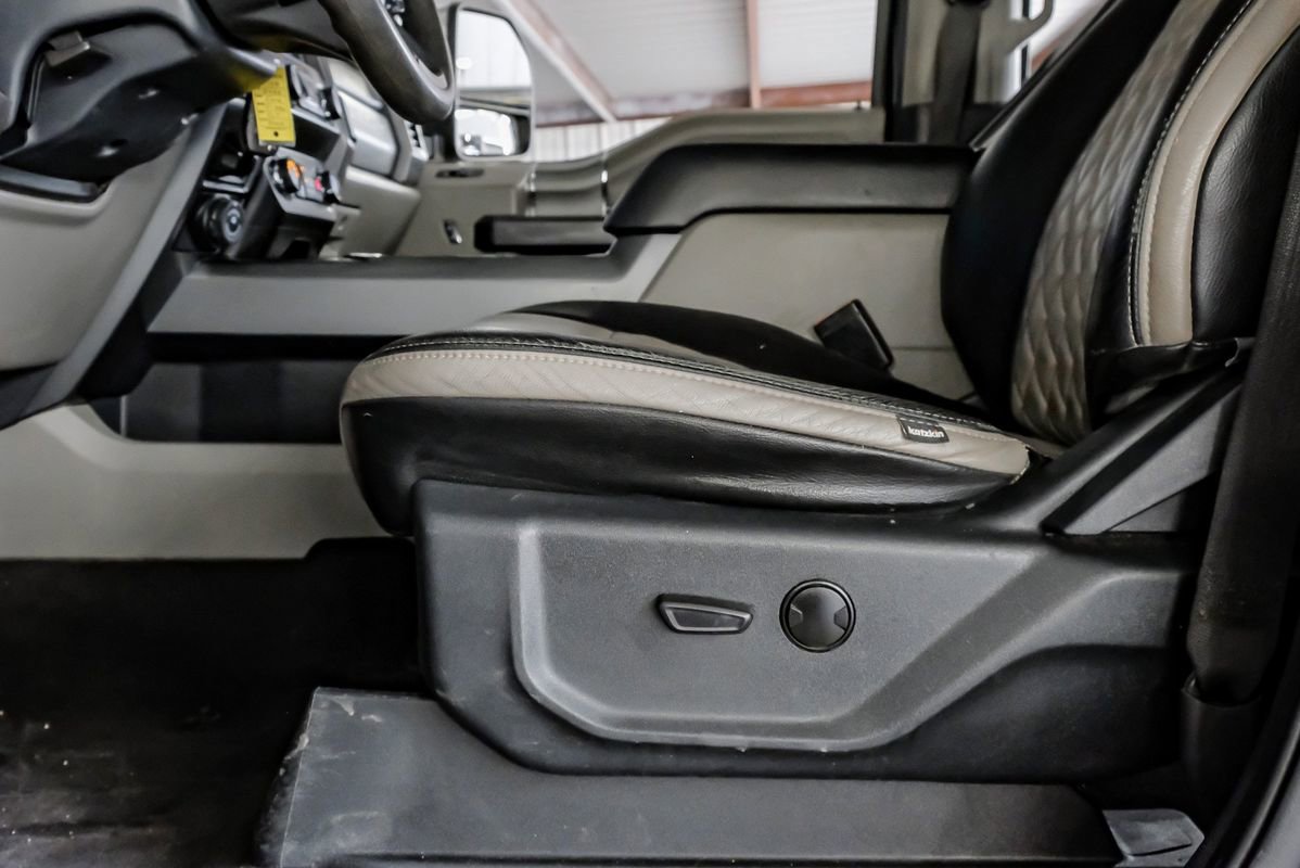 Used 2022 Ford F350 XLT w/ XLT Premium Package image 30