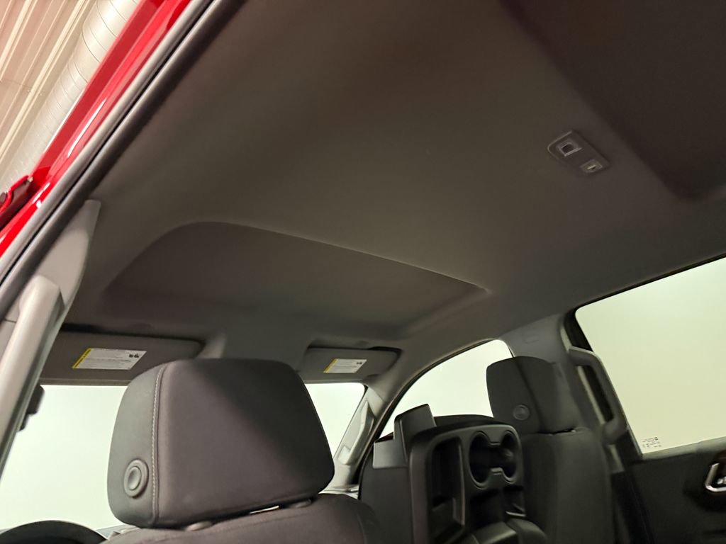 Used 2024 GMC Sierra 1500 Elevation image 11