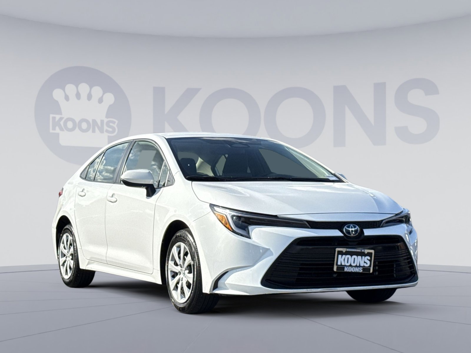 Used 2025 Toyota Corolla LE image 10