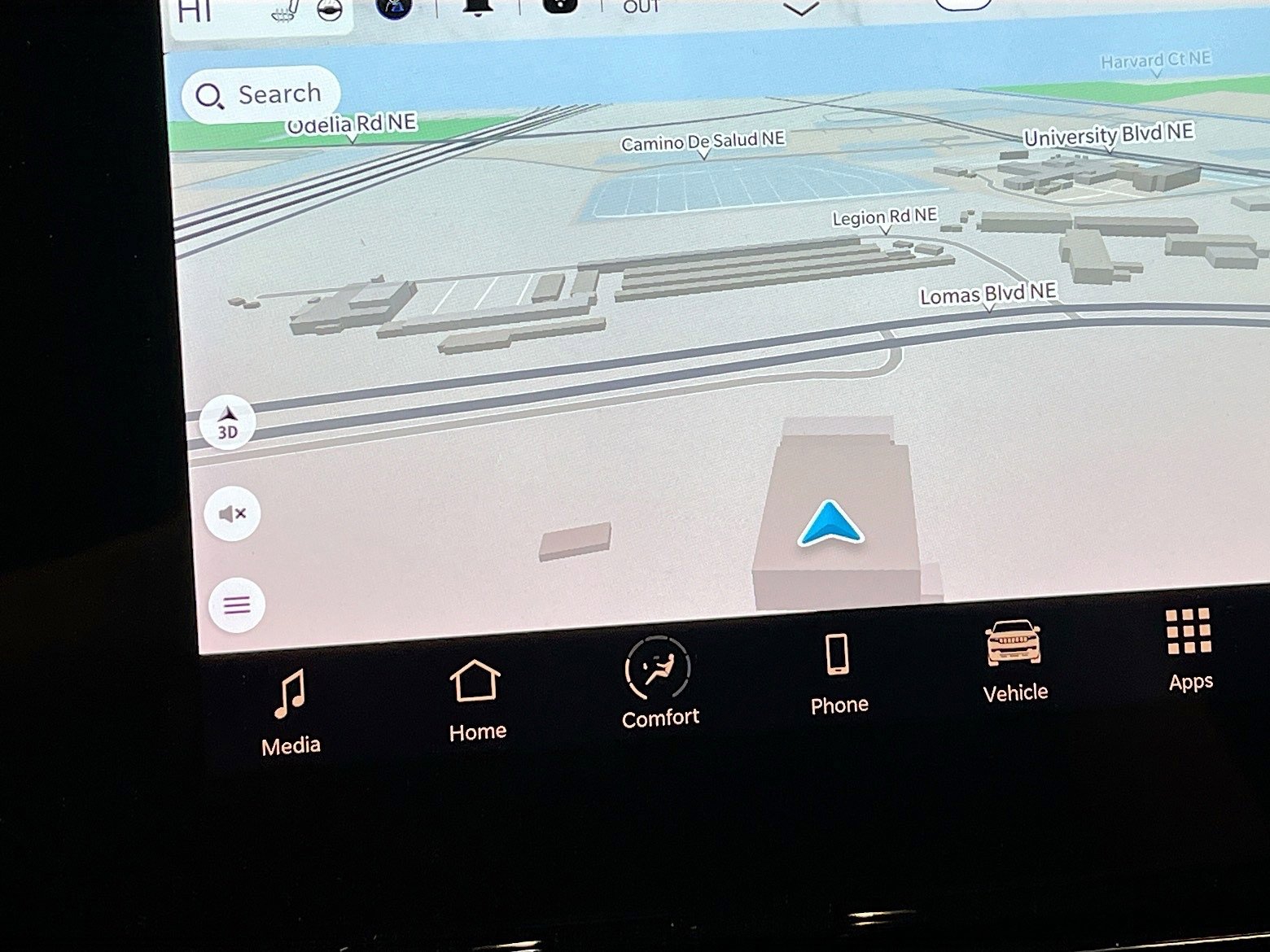 Used 2024 Jeep Wagoneer L 4WD image 13