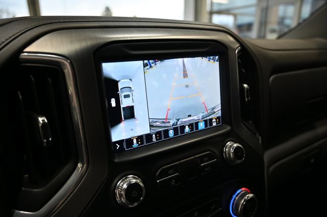 Used 2021 GMC Sierra 1500 Denali w/ Denali Ultimate Package AWD/4WD image 21