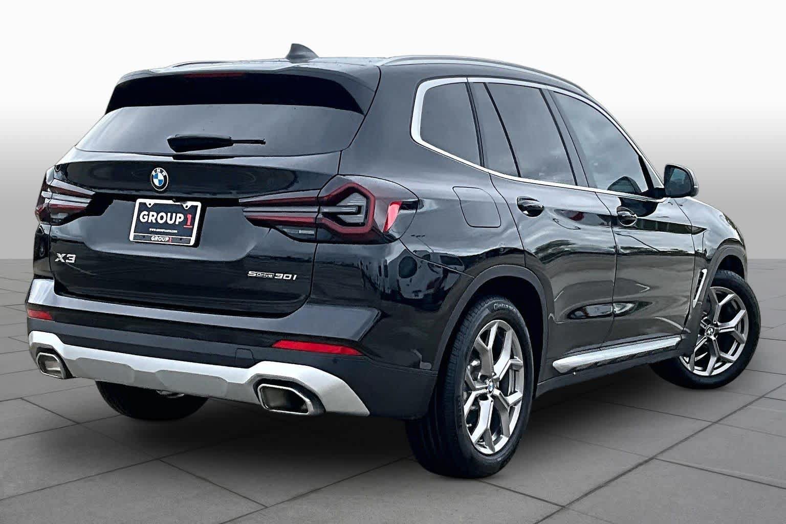 Used 2024 BMW X3 sDrive30i w/ Convenience Package w/ZPA RWD image 12