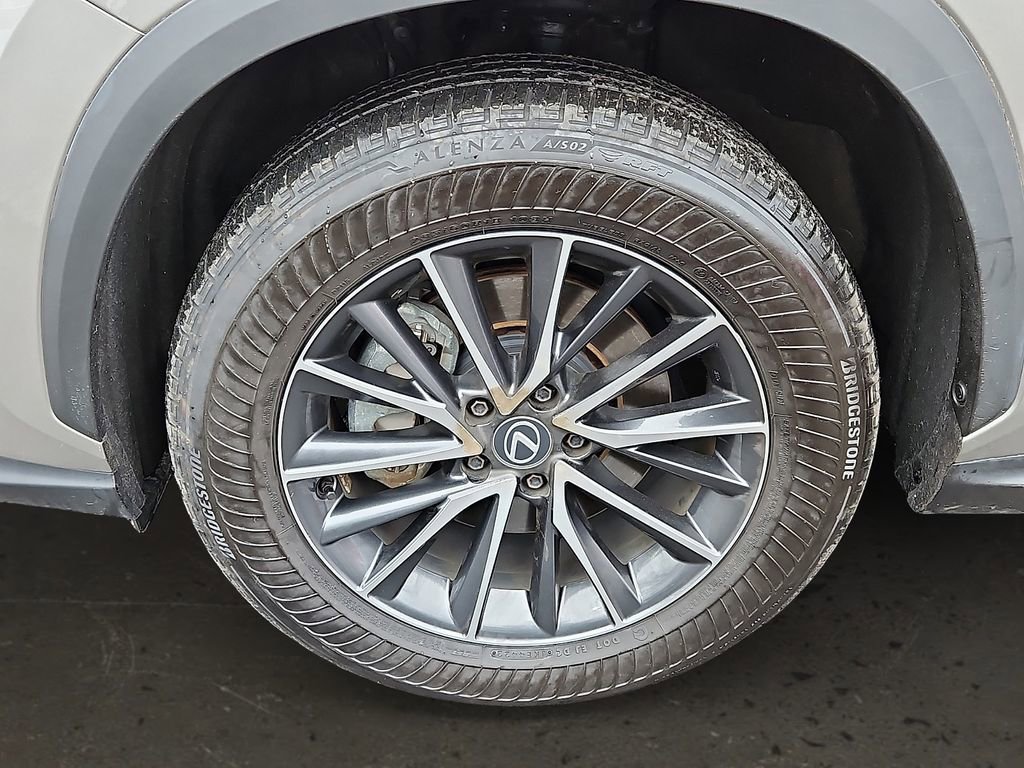 Used 2024 Lexus NX 250 FWD image 9