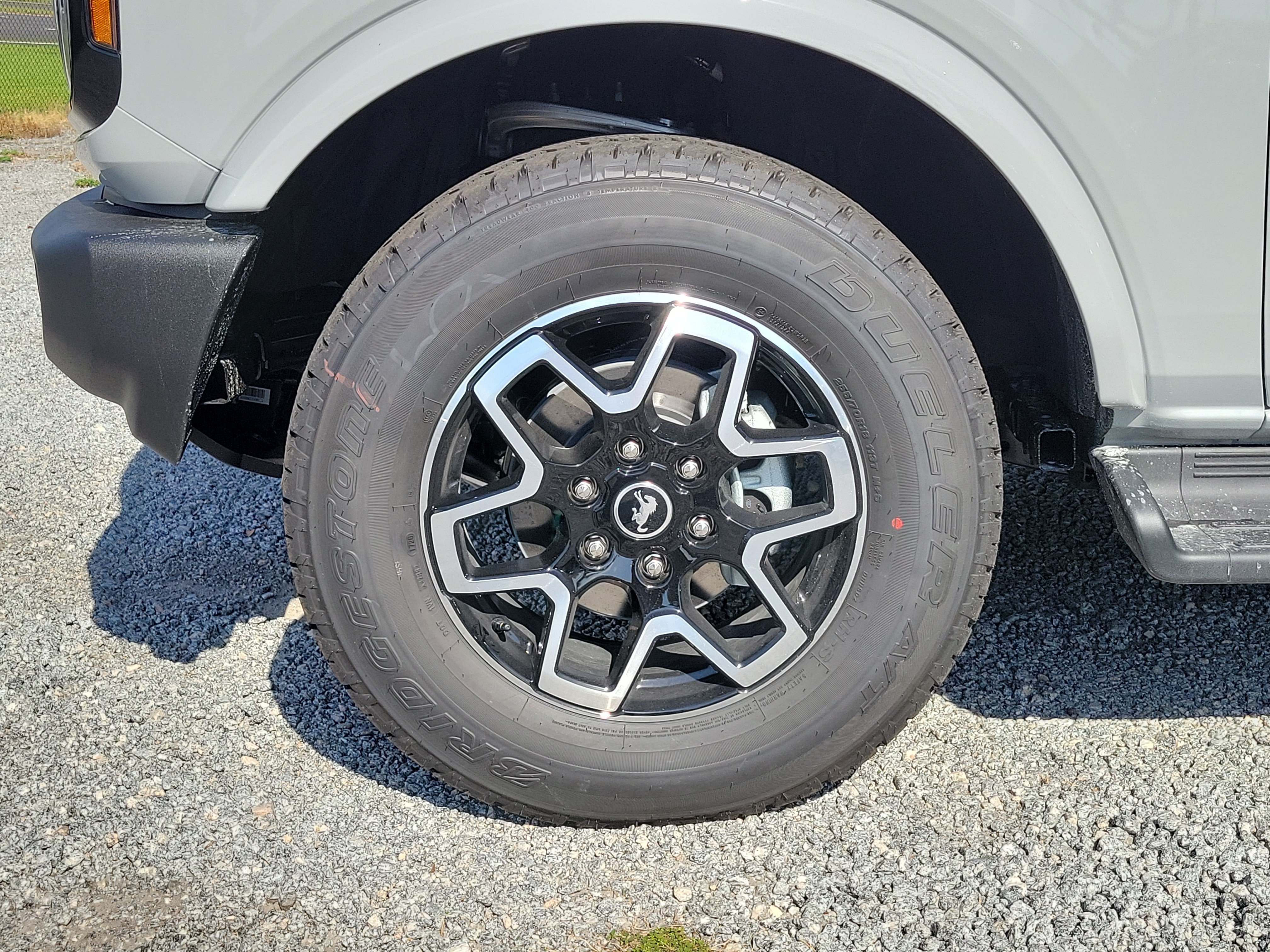 New 2026 Ford Bronco Outer Banks AWD/4WD image 6