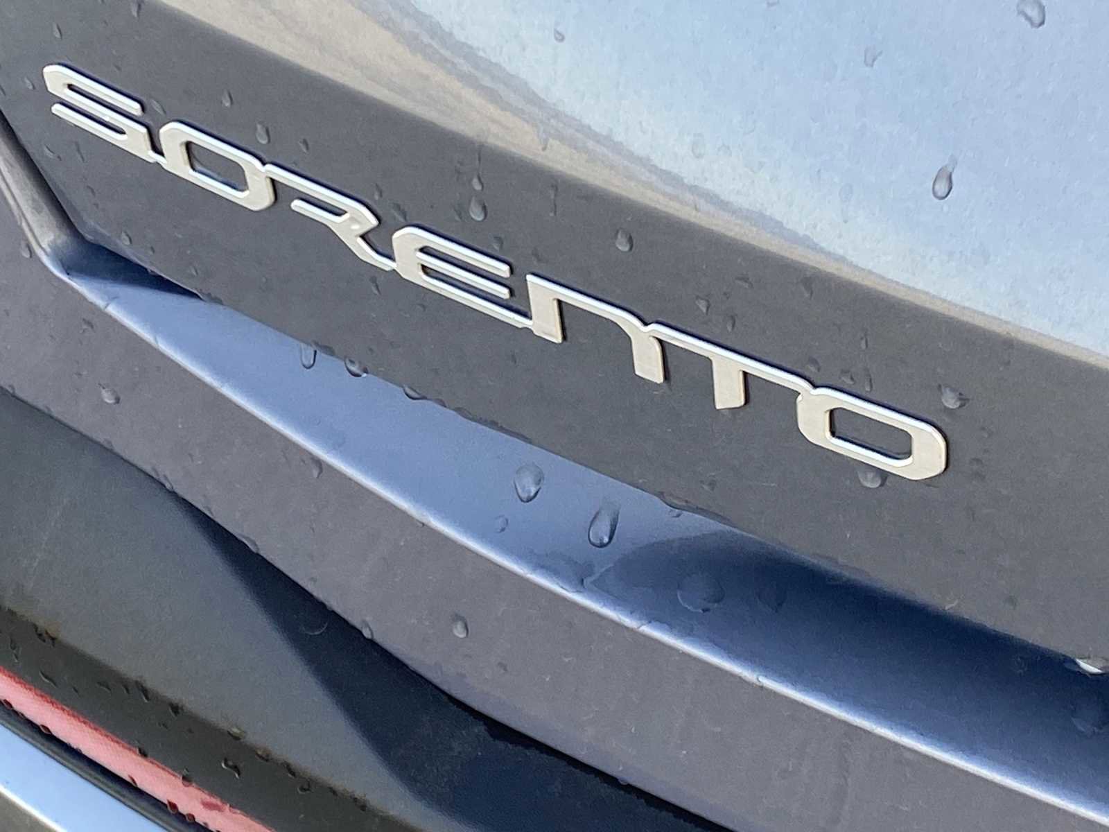 Used 2024 Kia Sorento S w/ Panoramic Sunroof Package image 15