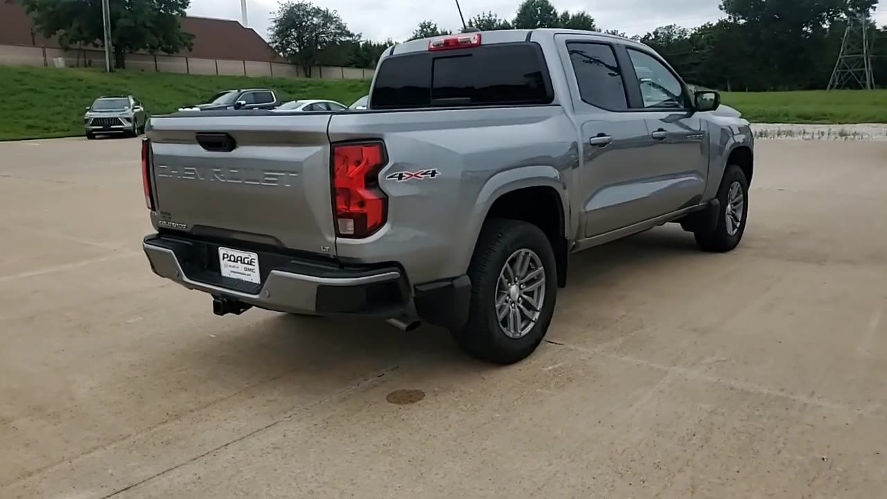 Used 2024 Chevrolet Colorado LT w/ LT Convenience Package II AWD/4WD image 8