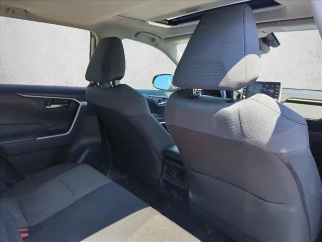 Used 2022 Toyota RAV4 XLE w/ Convenience Package FWD image 26