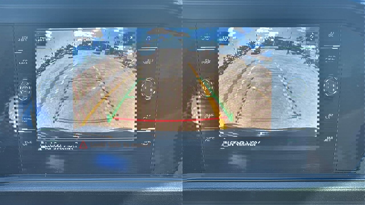 Used 2019 Volkswagen Jetta SEL FWD image 14