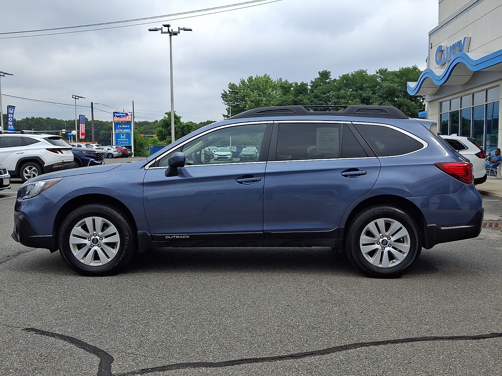 Used 2018 Subaru Outback 2.5i Premium AWD/4WD image 7