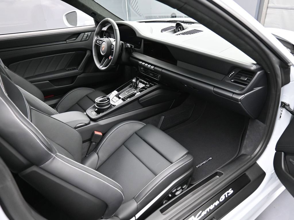 New 2026 Porsche 911 Carrera GTS RWD image 29