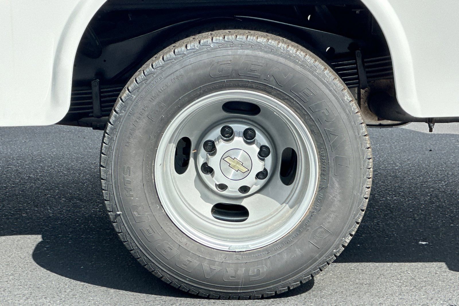 New 2024 Chevrolet Express 3500 w/ Power Convenience Package image 21