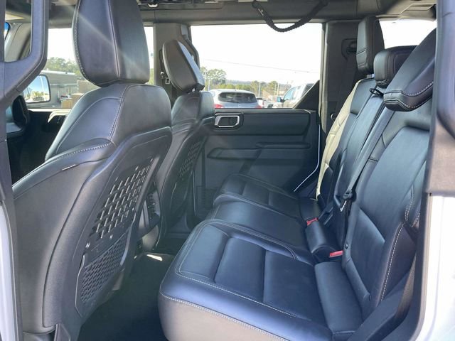 Used 2025 Ford Bronco Badlands image 13