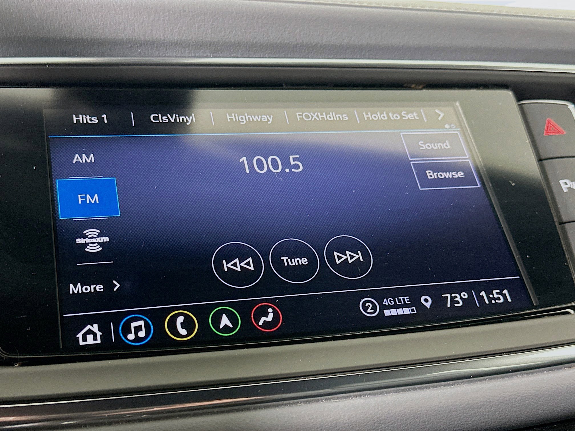 Used 2024 Buick Enclave Premium image 21