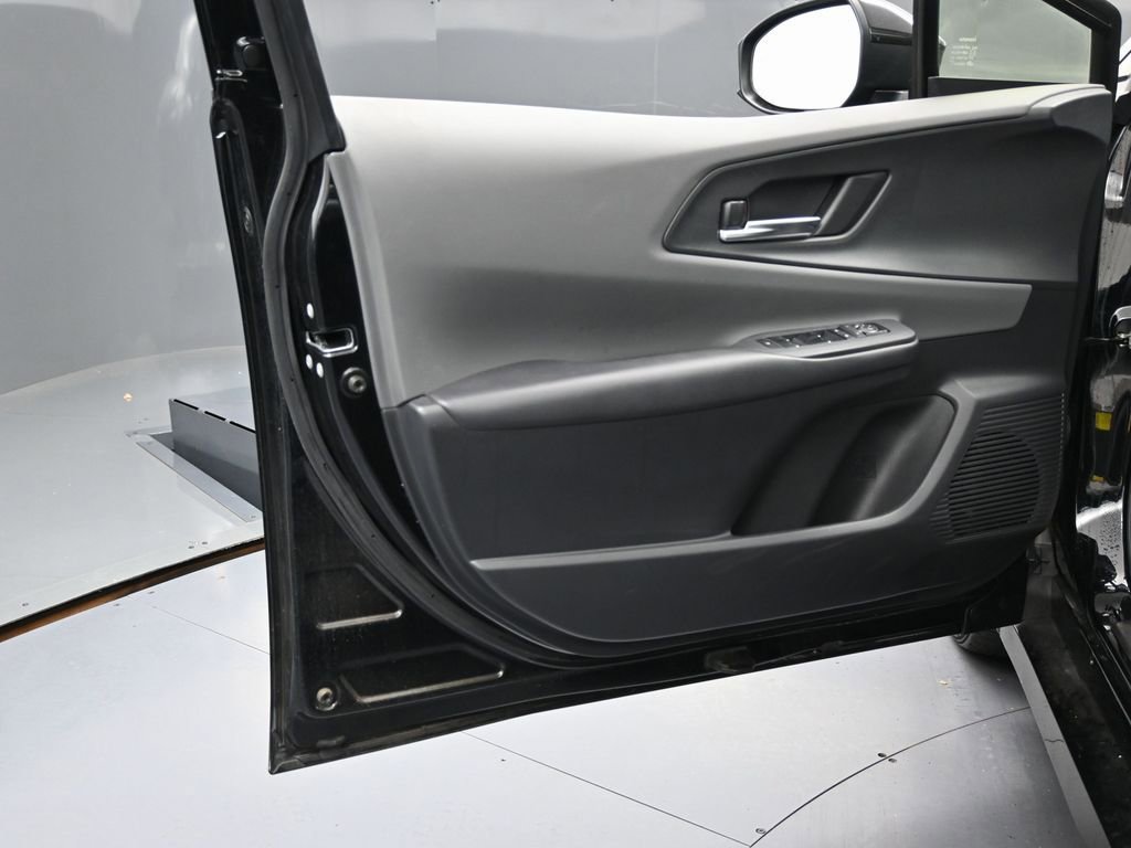 Used 2024 Toyota Prius XLE image 37