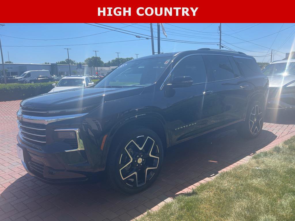 Used 2025 Chevrolet Traverse High Country w/ LPO, Floor Liner Package AWD/4WD image 1