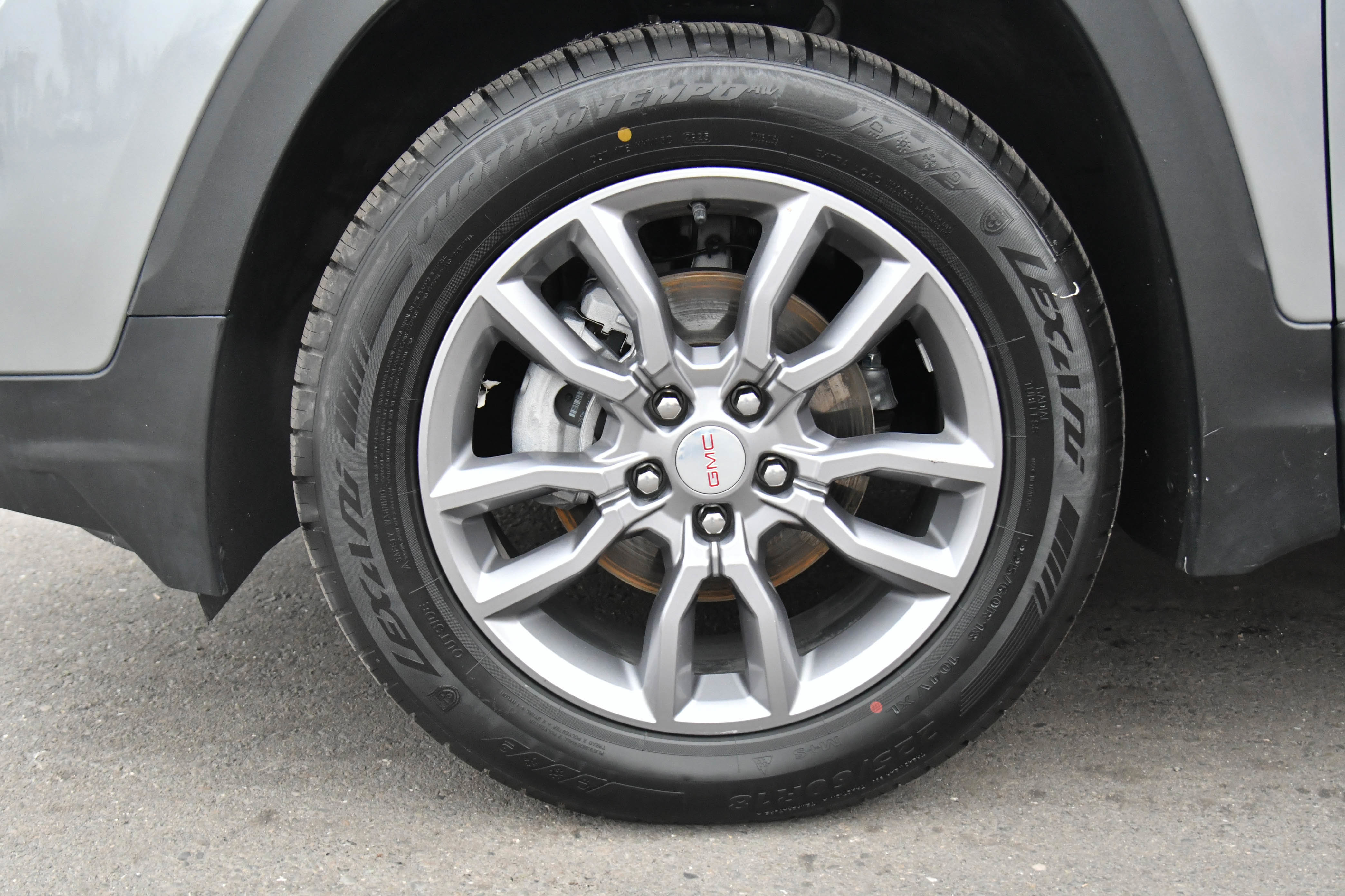 Used 2024 GMC Terrain SLT image 12