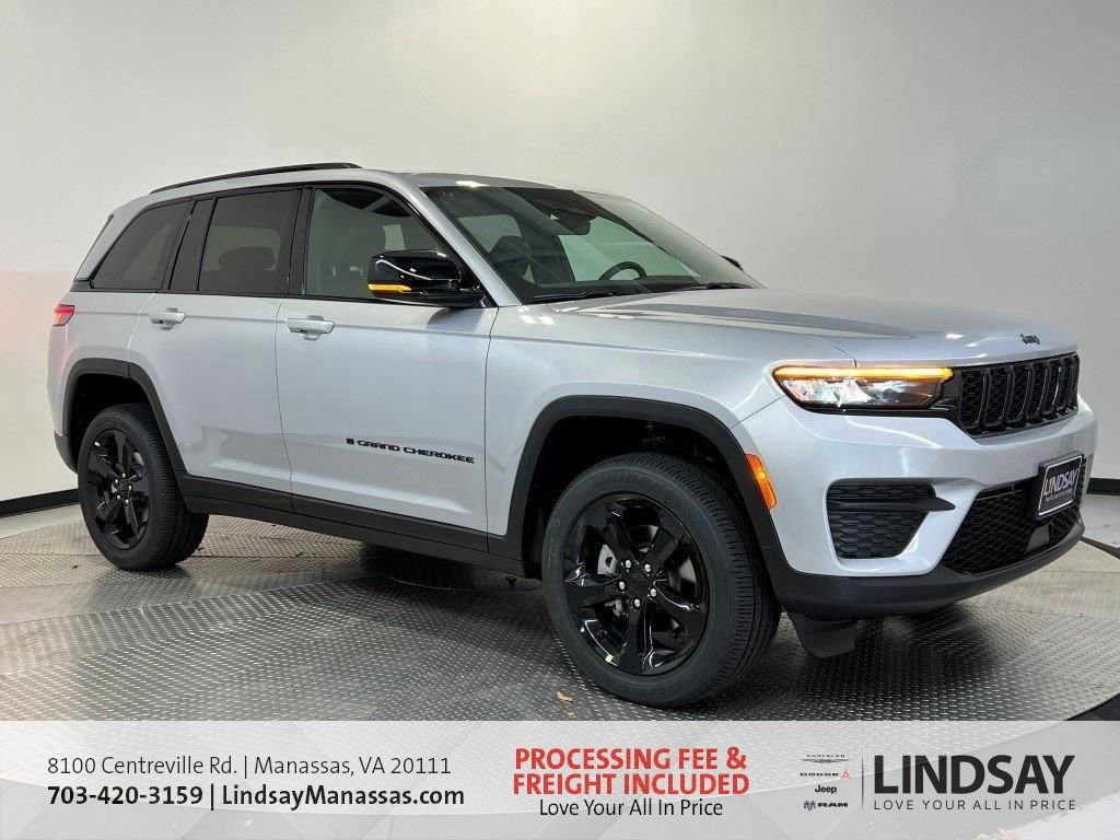 New 2025 Jeep Grand Cherokee Altitude AWD/4WD image 1