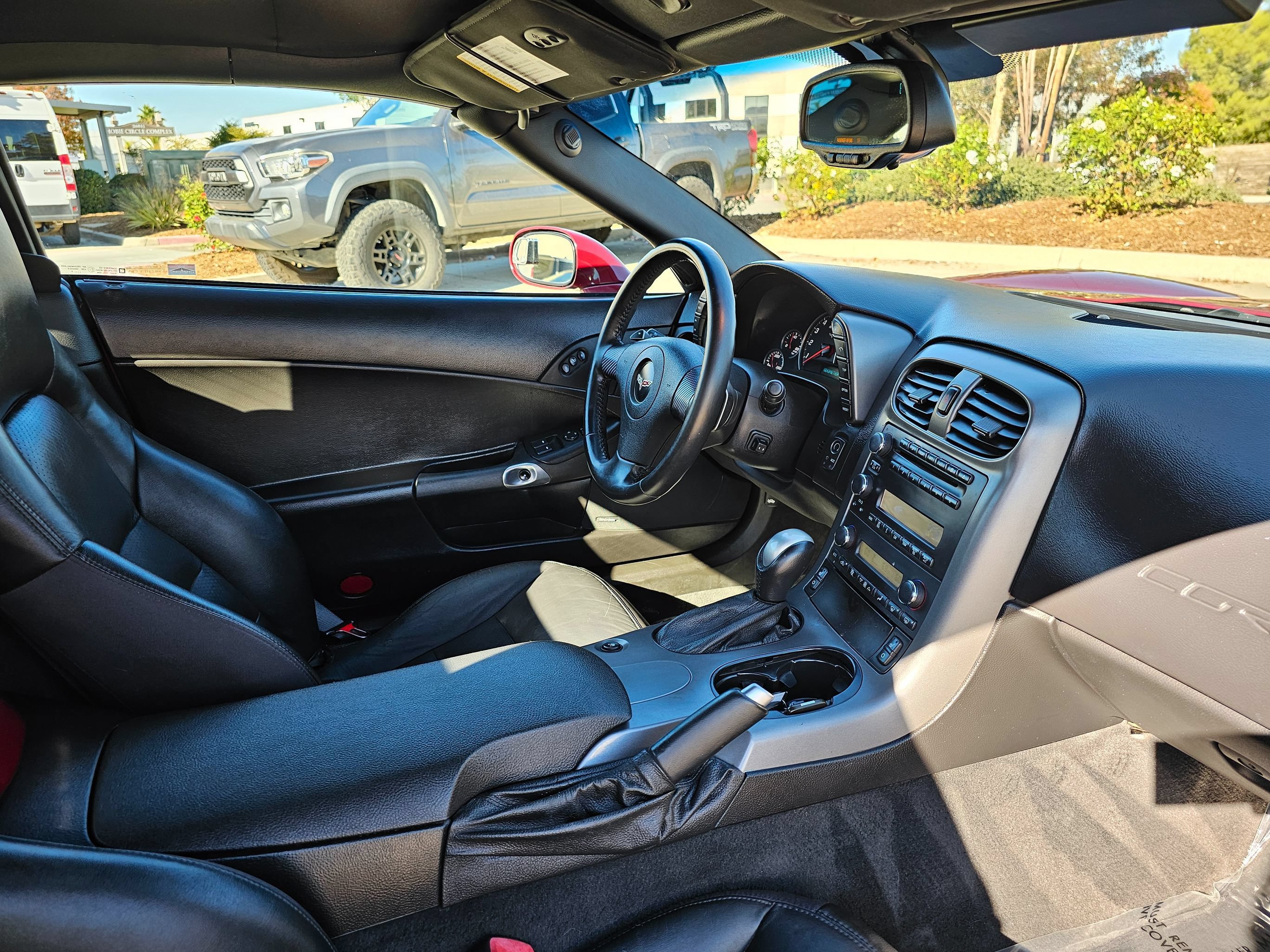 Used 2006 Chevrolet Corvette Convertible w/ Preferred Equipment Group RWD image 23