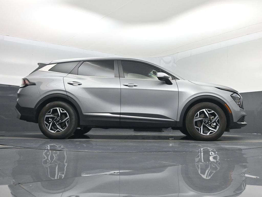 Certified 2024 Kia Sportage LX image 16