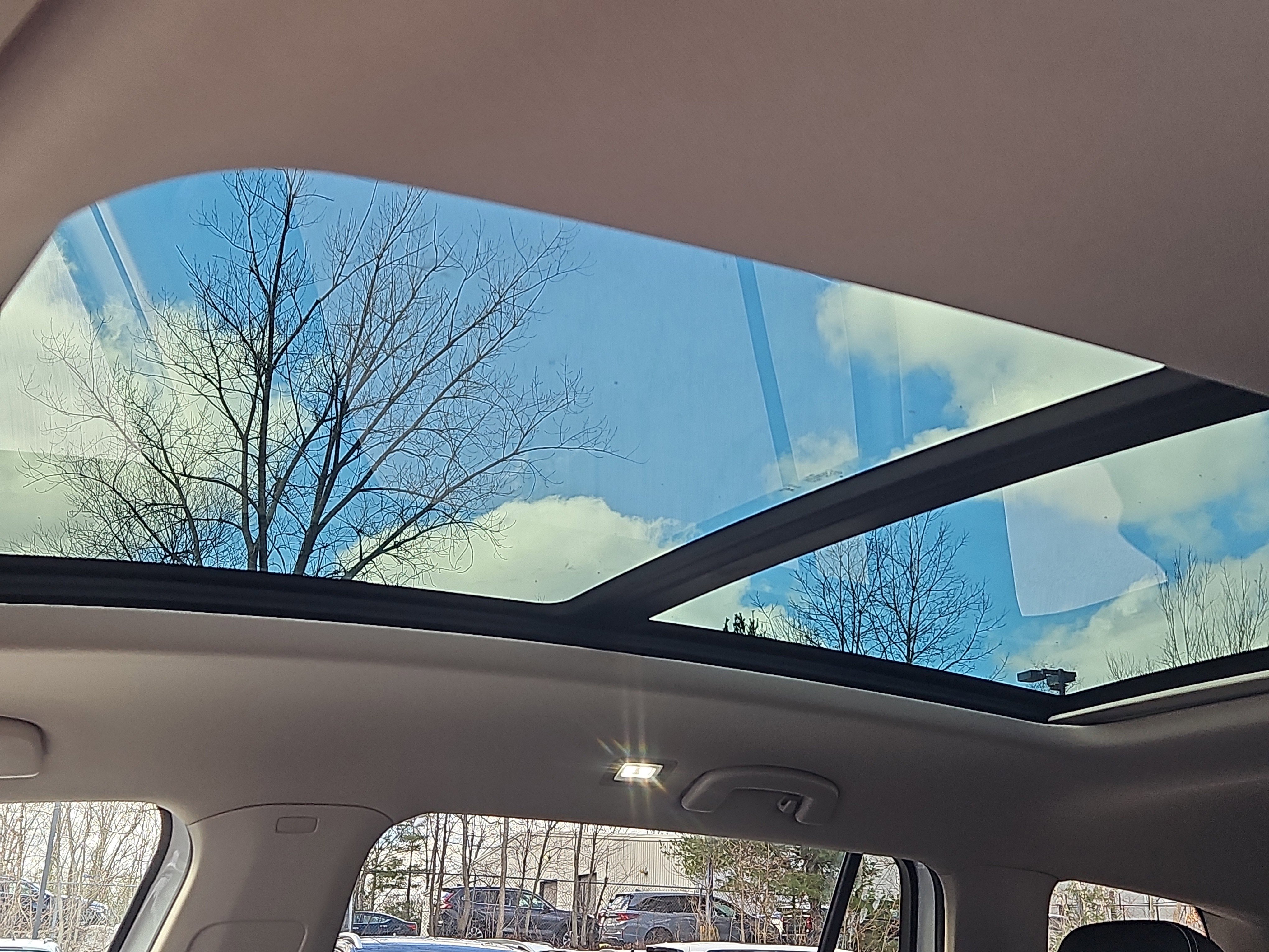 New 2026 Volkswagen Atlas SEL image 8