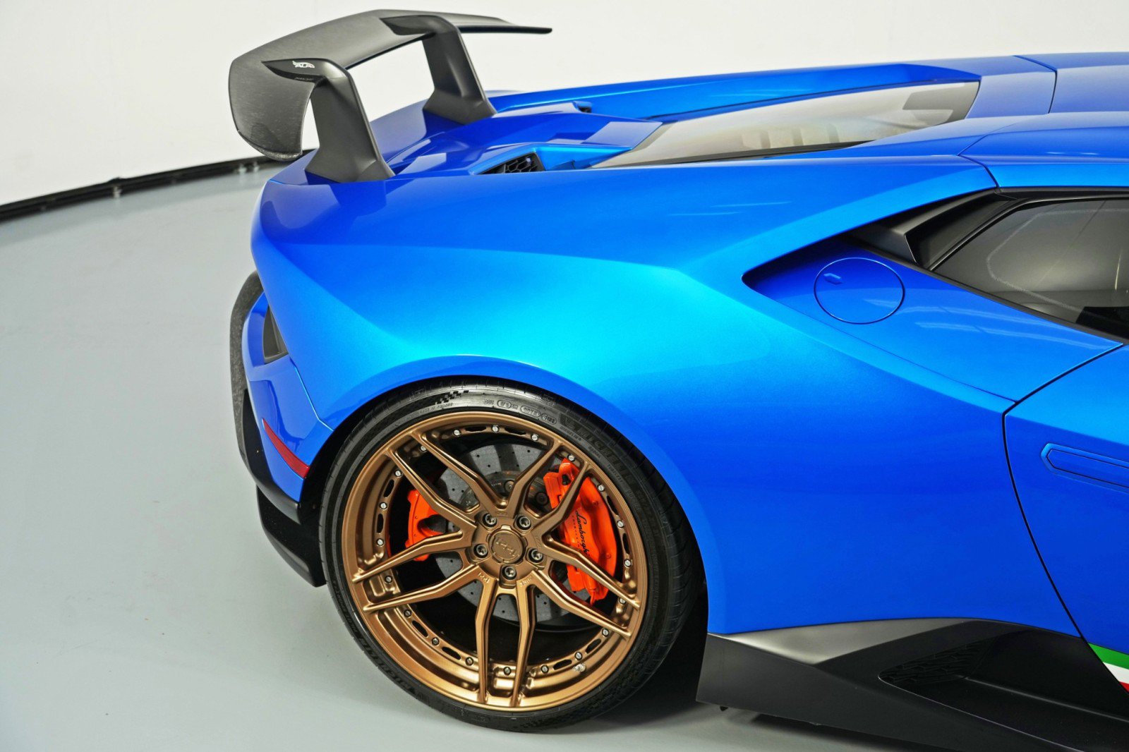 Used 2018 Lamborghini Huracan Performante image 62