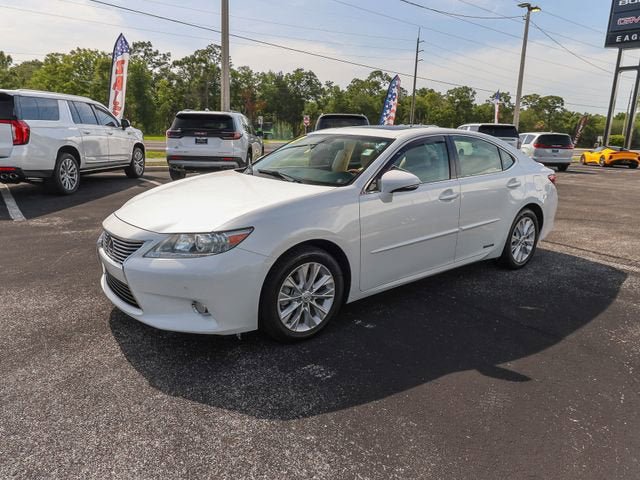 Used 2013 Lexus ES 300h FWD image 4