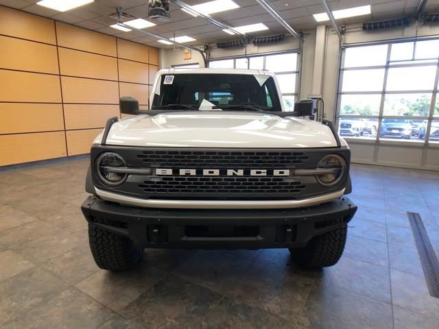 New 2025 Ford Bronco Badlands w/ Sasquatch Package image 2