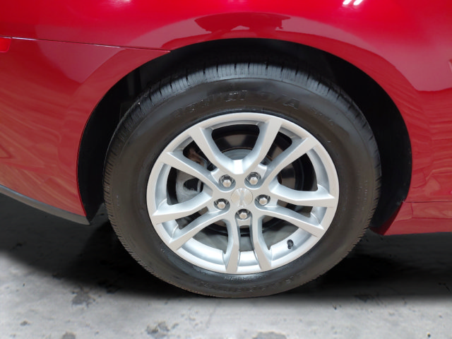 Used 2015 Chevrolet Camaro LT RWD image 9