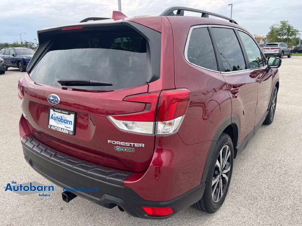 Used 2022 Subaru Forester Limited w/ Popular Package #3 AWD/4WD image 5