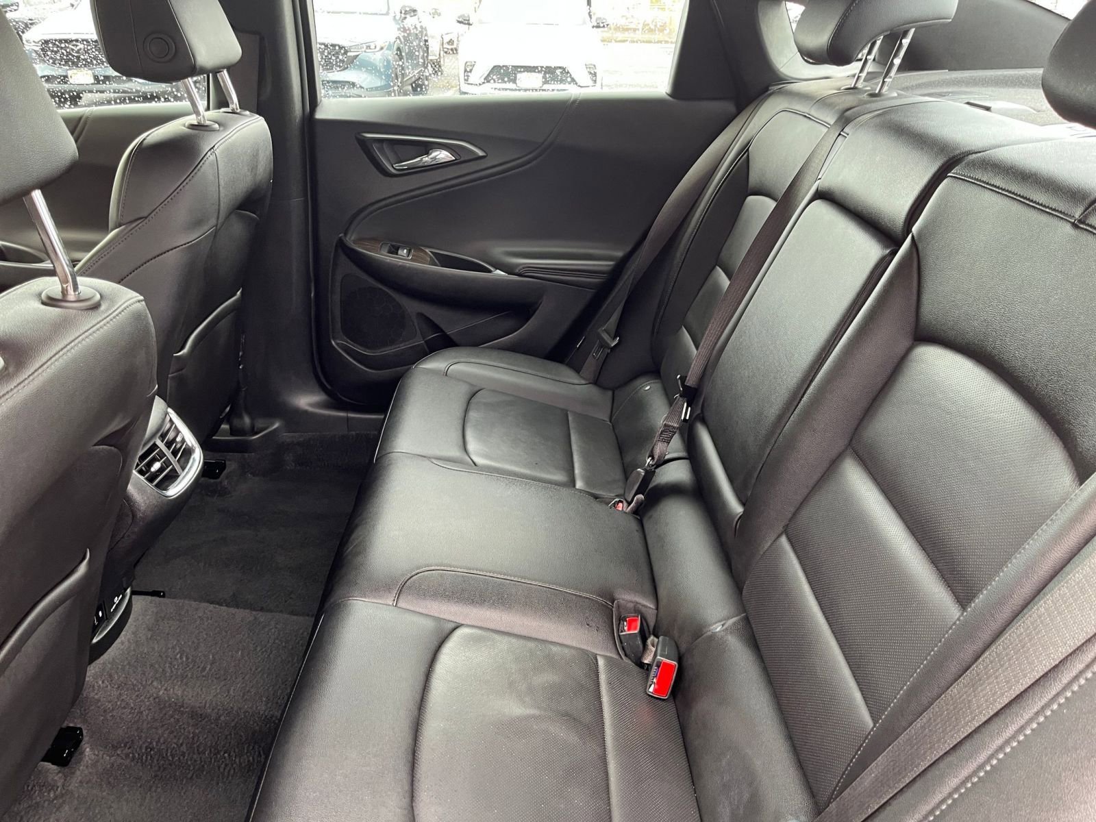 Used 2024 Chevrolet Malibu LT image 28