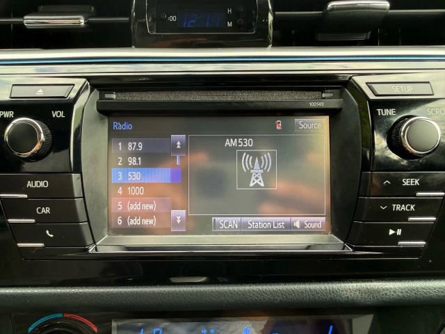 Used 2015 Toyota Corolla S Premium image 18