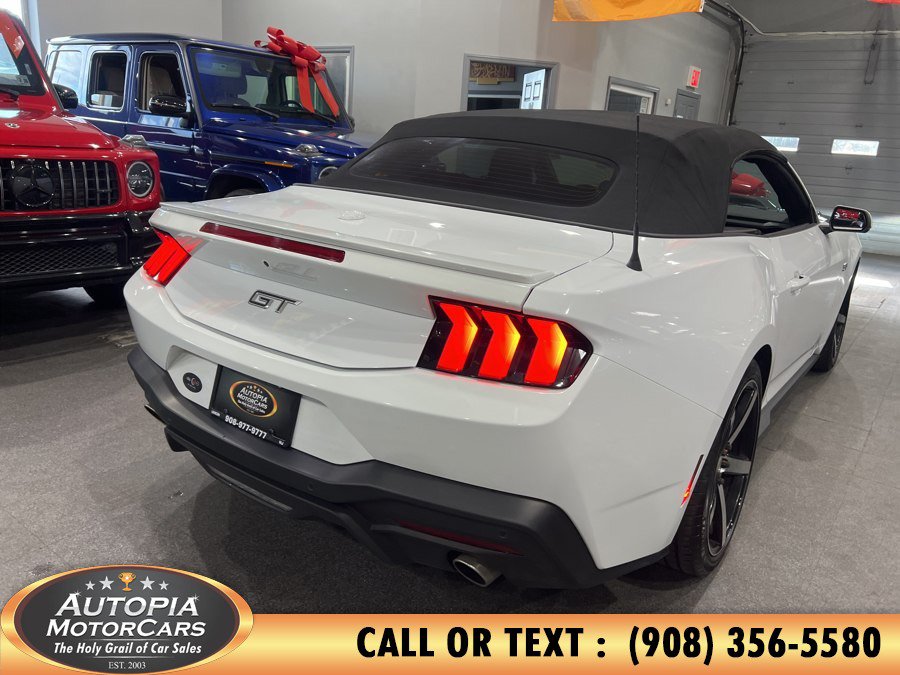Used 2024 Ford Mustang GT Premium RWD image 36