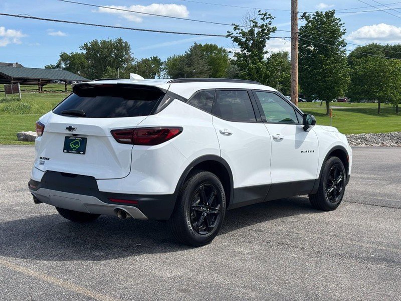 Certified 2024 Chevrolet Blazer LT w/ Convenience Package FWD image 5