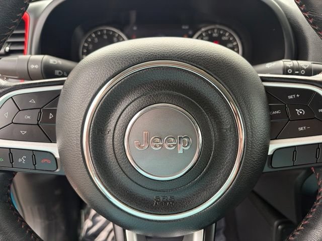Used 2020 Jeep Renegade Trailhawk w/ Cold Weather Group AWD/4WD image 16