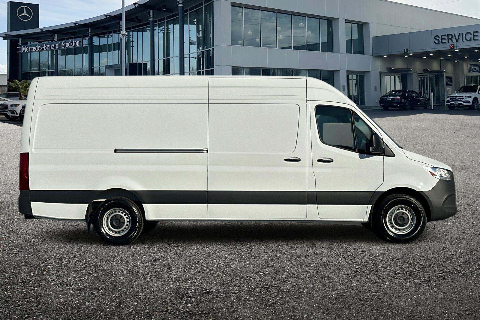New 2025 Mercedes-Benz Sprinter 2500 image 3