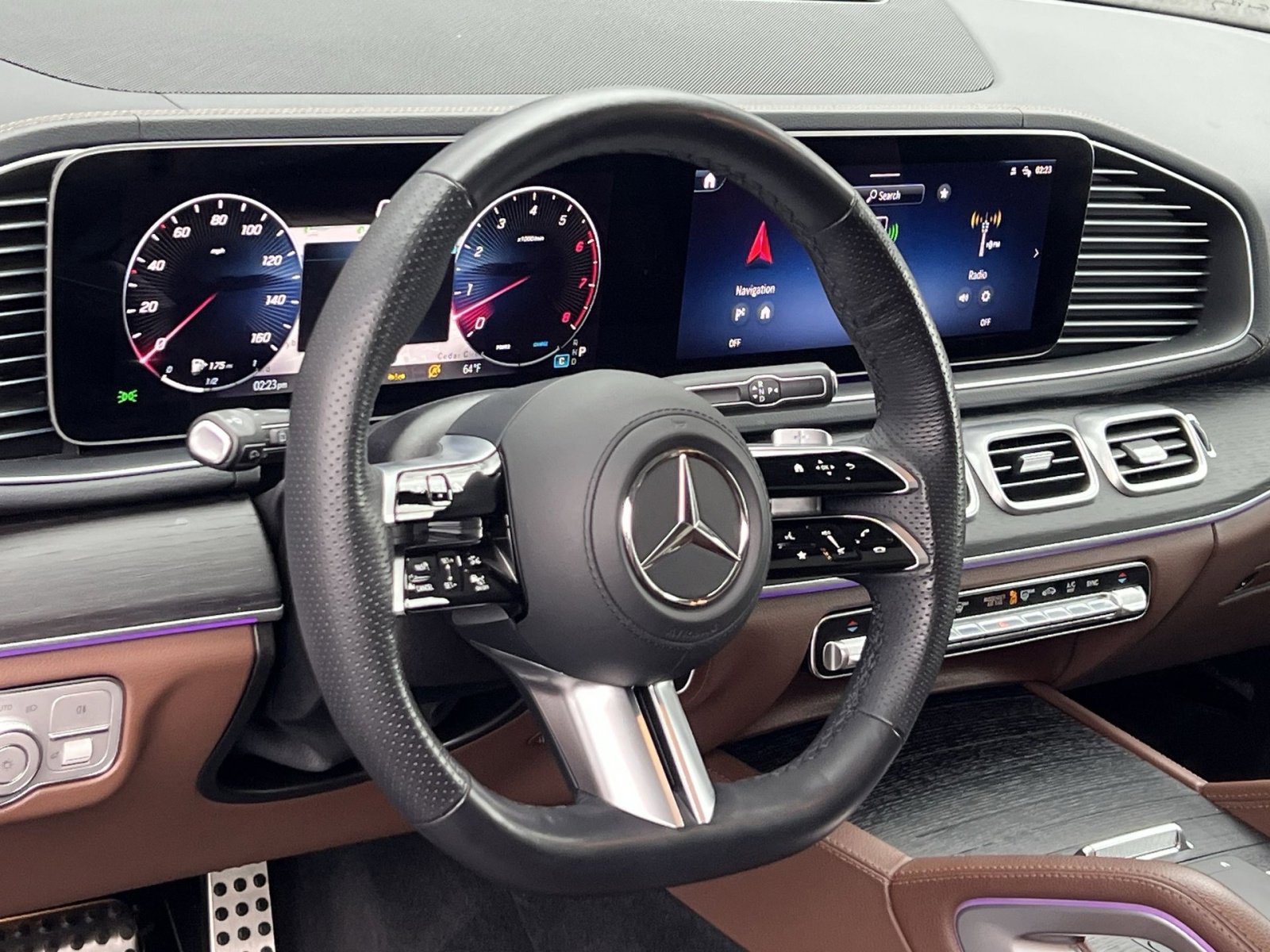 Used 2024 Mercedes-Benz GLS 450 4MATIC image 14