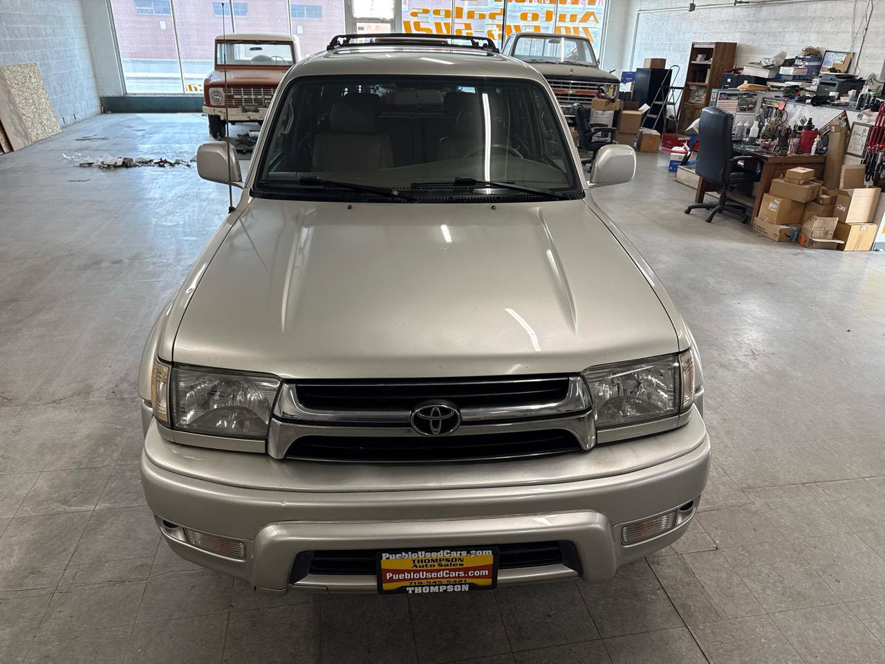 Used 2001 Toyota 4Runner Limited image 99