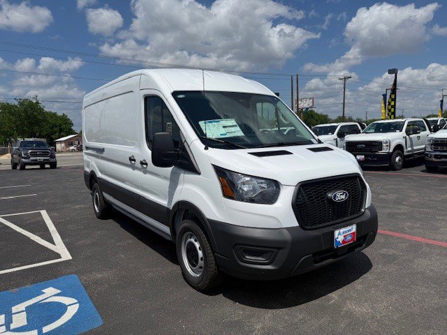 New 2026 Ford Transit 250 148 Medium Roof RWD image 4