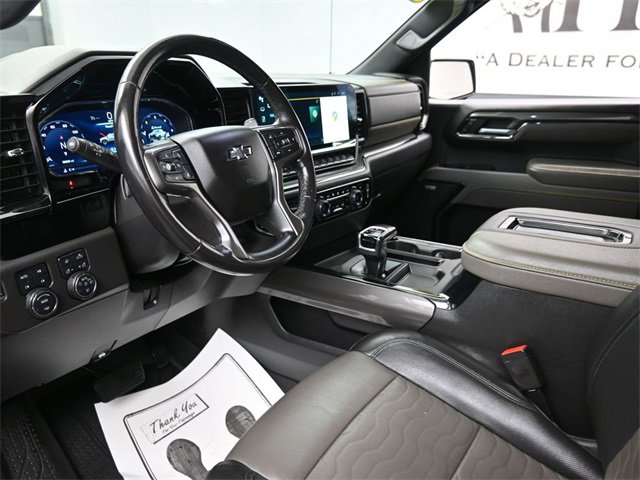 Used 2022 Chevrolet Silverado 1500 ZR2 image 18