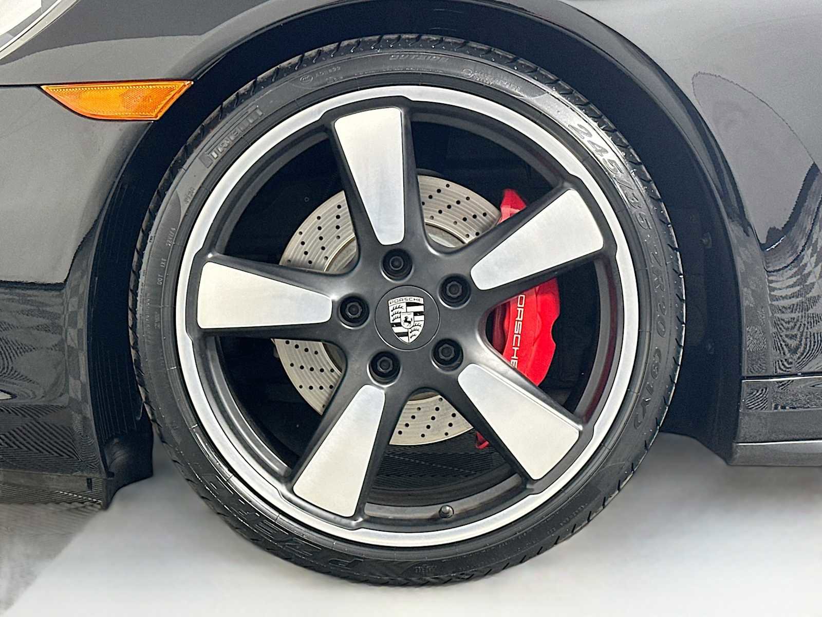 Certified 2014 Porsche 911 50th Anniversary Edition RWD image 30