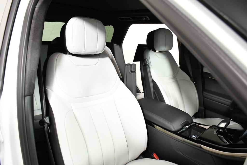 Certified 2025 Land Rover Range Rover Sport Autobiography AWD/4WD image 19