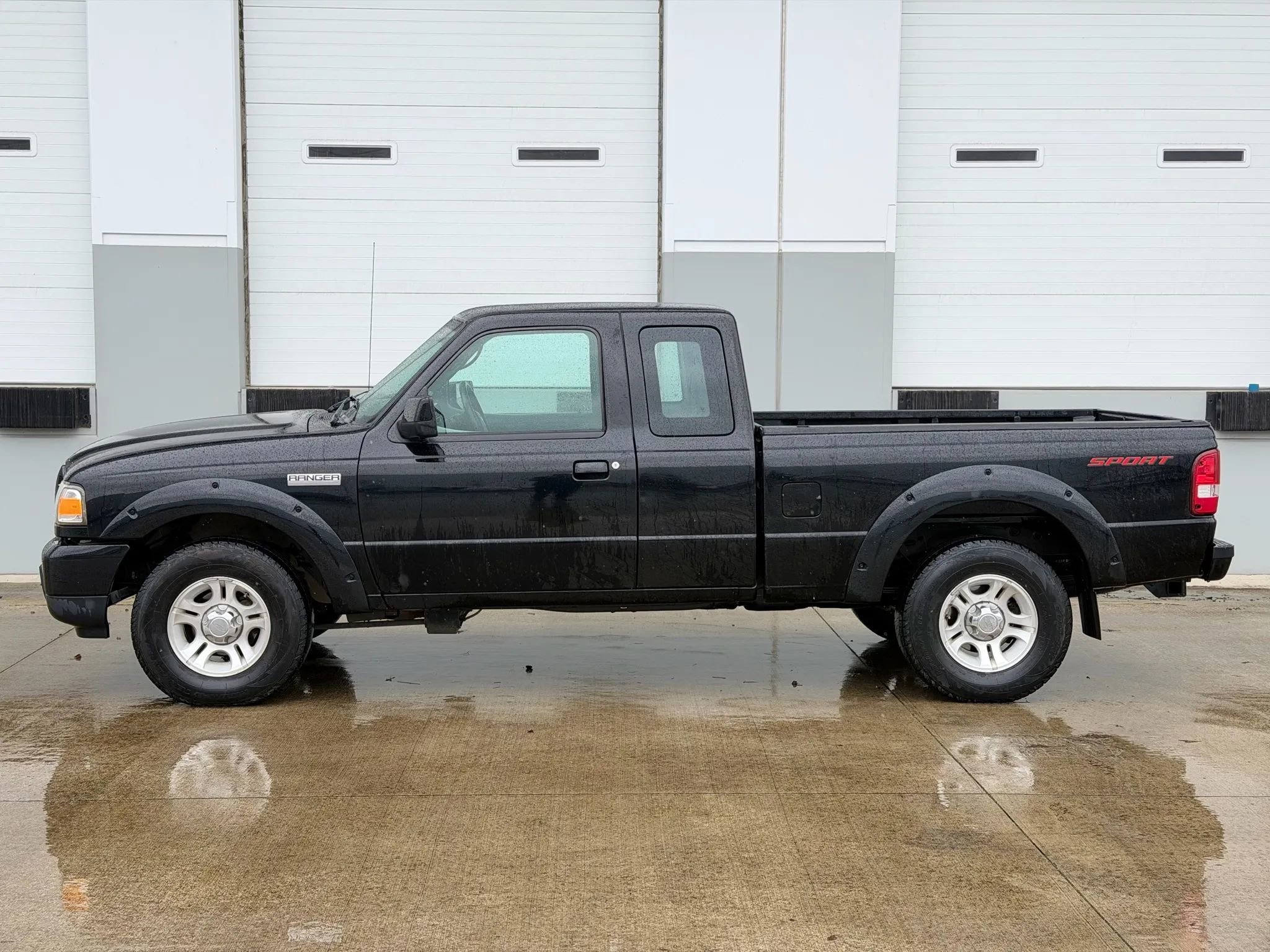 Used 2011 Ford Ranger Sport RWD image 2